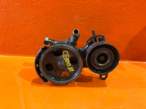 Насос ГУР TOYOTA COROLLA *E10* 44320-12271