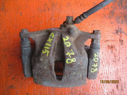 Суппорт тормозной передний правый TOYOTA MARKII *X11* 60-25R