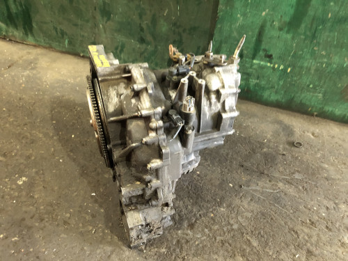 АКПП HONDA HR-V  21210-PET-000