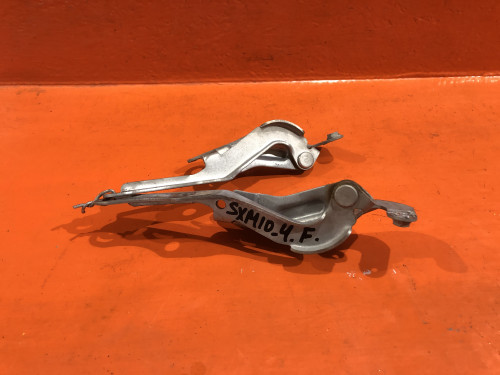 Петля капота правая TOYOTA IPSUM CXM10G|SXM10G|SXM15G 53410-44010