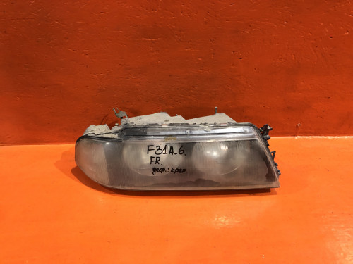 Фара передняя правая MITSUBISHI DIAMANTE F3*/F4* MR273428