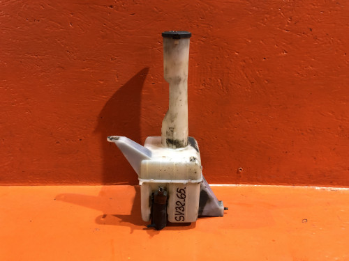 Бачок омывателя TOYOTA CAMRY SV30 85315-32050