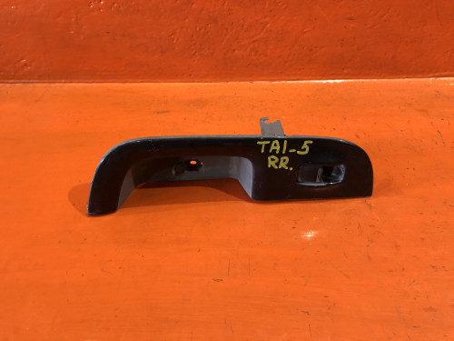 Кнопка стеклоподъемника задняя правая HONDA AVANCIER 35760-S04-003ZA