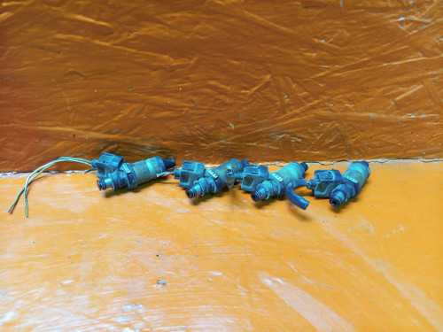 Форсунка топливная HONDA CIVIC EK* 06164-P2A-000