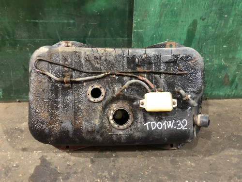 Бак топливный/бензобак SUZUKI ESCUDO TA01/11/31/51/TD01/11/31/51/61 8910157B11