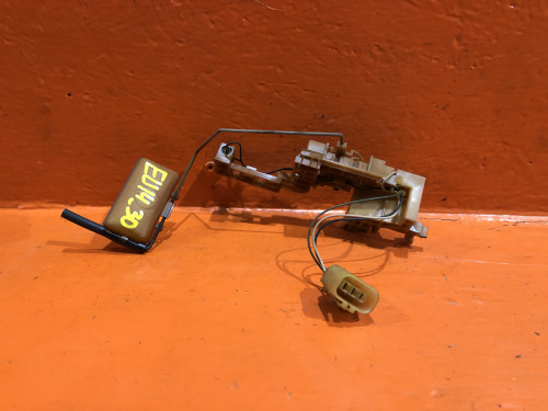 Датчик уровня топлива NISSAN BLUEBIRD U14 250603J101