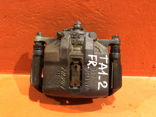 Суппорт тормозной передний правый HONDA AVANCIER 45018-S87-A02