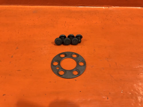 Болт маховика HONDA ASCOT/RAFAGA CE* 90023-PA9-000