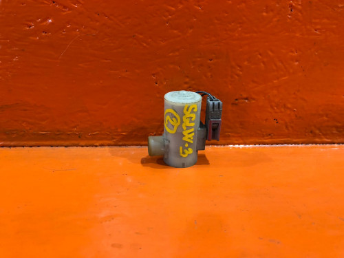 Моторчик бачка омывателя MAZDA BONGO FRIENDEE S05B67482