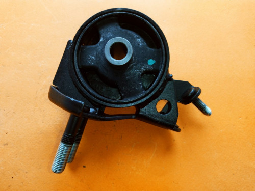 Подушка двигателя задняя TOYOTA CARINA ED ST20* QZ1237174410