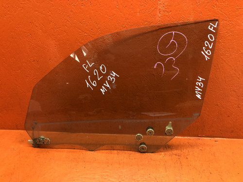 Стекло двери передней левой NISSAN CEDRIC Y34