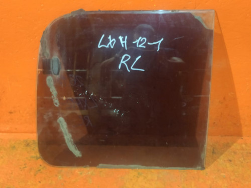 Стекло багажника левое TOYOTA HIACE RZH*/KZH*/LH*