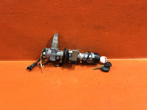 Замок зажигания HONDA STEPWGN RF1/2 35100-S47-003