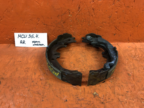 Колодки тормозные задние барабанные TOYOTA HARRIER *U3*