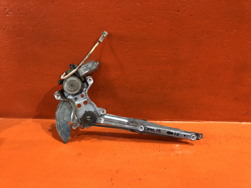 Стеклоподъемник передний правый TOYOTA LITE ACE NOAH *R4*/*R5* 69810-28050