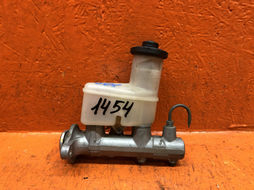 Главный тормозной цилиндр TOYOTA CALDINA *T19*