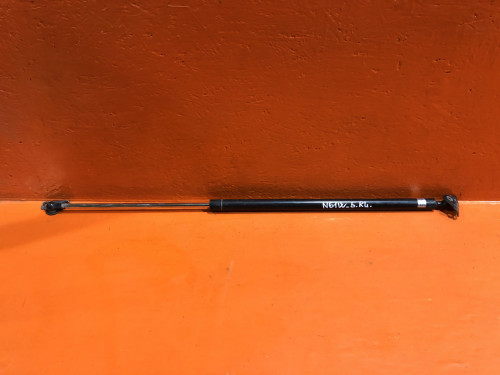 Амортизатор задней двери левый MITSUBISHI RVR N6*/N7* MR415171