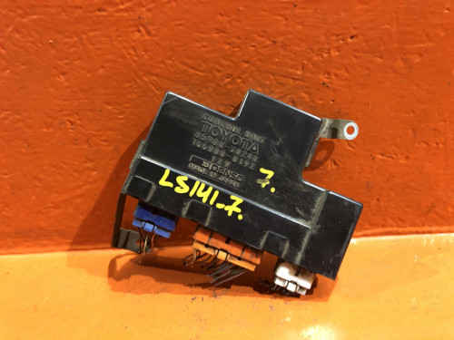 Блок электронный TOYOTA CROWN *S14* 85900-30240