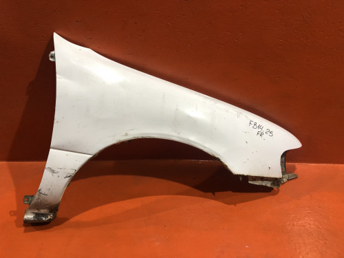 Крыло переднее правое NISSAN SUNNY *B14 631001M130