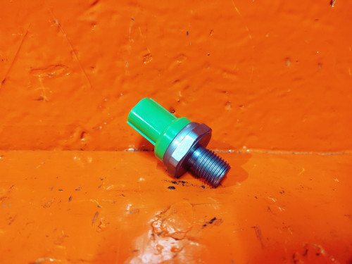 Датчик детонации HONDA ACCORD CF# ST30530P5M013