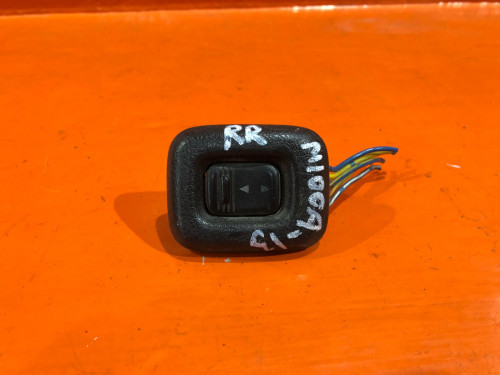 Кнопка стеклоподъемника задняя правая TOYOTA DUET