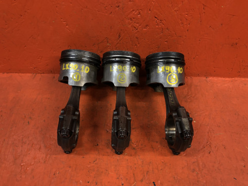 Поршень с шатуном TOYOTA CHASER *X9*