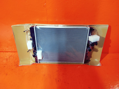 Радиатор двигателя NISSAN CUBE Z10 NDS1024