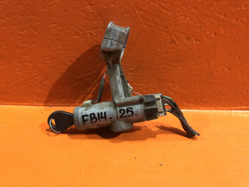 Замок зажигания NISSAN MARCH *K11 487000M125