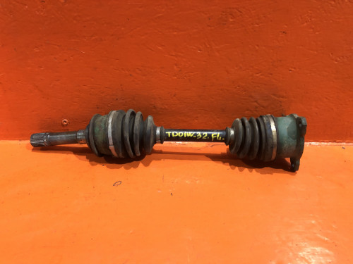 Привод передний левый SUZUKI ESCUDO TA01/11/31/51/TD01/11/31/51/61 4410260A10