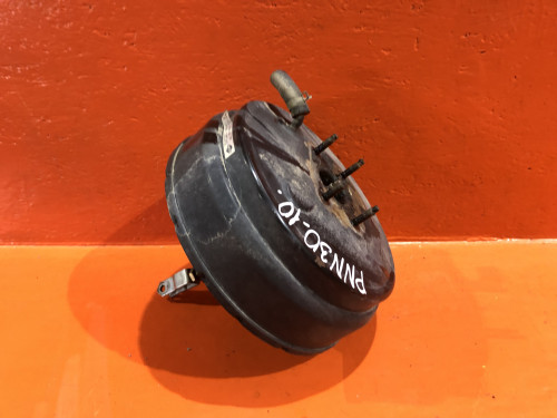 Вакуумный усилитель тормозов NISSAN RNESSA 472105V020