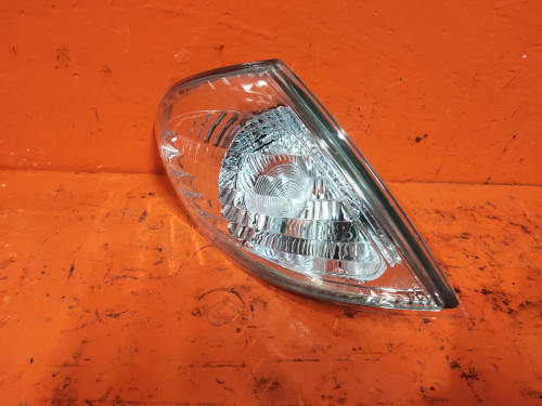 Габарит правый NISSAN BLUEBIRD SYLPHY *G10 NLC8208