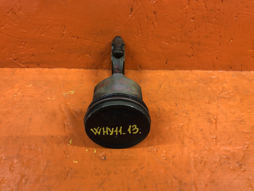 Поршень NISSAN WINGROAD Y11