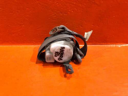 Ремни безопасности задние NISSAN CUBE Z10