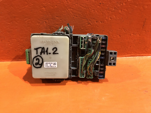 Блок предохранителей салонный HONDA AVANCIER 38800-S2X-003