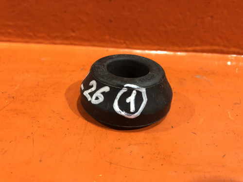 Сайлентблок заднего рычага MITSUBISHI PAJERO V1*/V2*/V3*/V4*