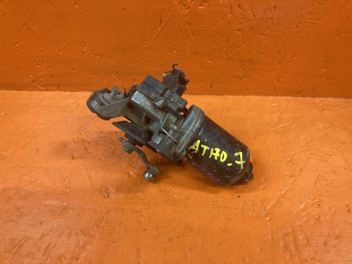 Моторчик переднего дворника TOYOTA CARINA *T17*