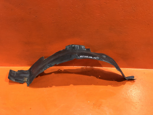 Защита крыла переднего левая NISSAN WINGROAD Y10 63843-60R10