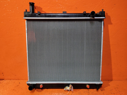 Радиатор двигателя TOYOTA GRANVIA/GRAND HIACE NDT1494