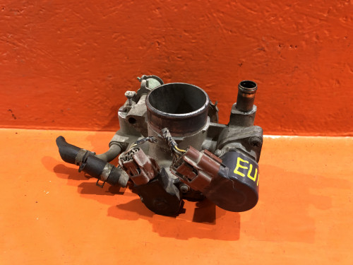 Дроссельная заслонка NISSAN BLUEBIRD U14 161188E511