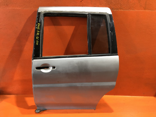 Дверь задняя левая NISSAN LIBERTY *M12 H2101-WF1MM