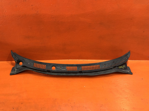 Жабо TOYOTA LITE ACE NOAH *R4*/*R5* 55708-28010