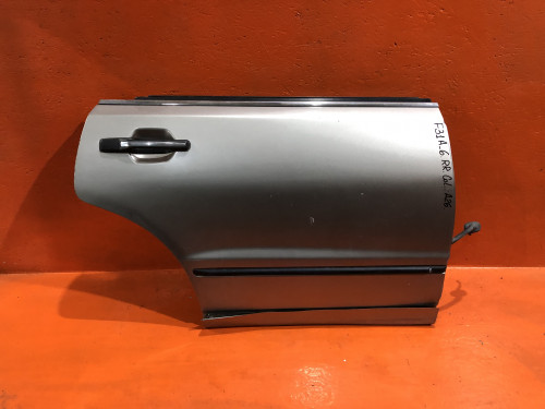 Дверь задняя правая MITSUBISHI DIAMANTE F3*/F4* MR178364