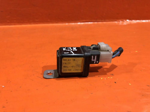 Реле SUBARU DOMINGO KJ5/8 MR5L-191-7