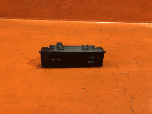 Часы салонные TOYOTA LITE ACE NOAH *R4*/*R5* 83910-44020