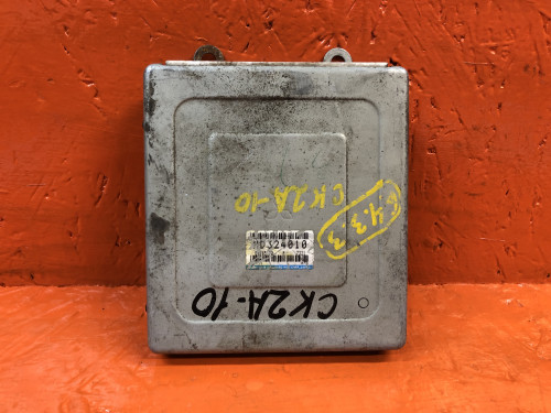 Компьютер двигателя MITSUBISHI LANCER CK*/CM* MD324010