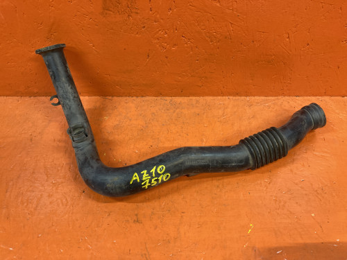 Воздухозаборник NISSAN CUBE Z10