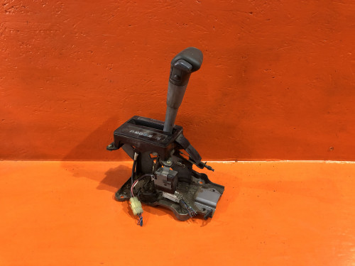 Селектор АКПП MITSUBISHI CHARIOT N3*/N4* MB891062