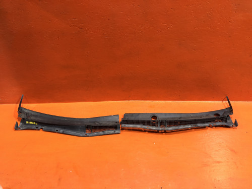 Жабо SUBARU TRIBECA 2007-2014 91411XA00A
