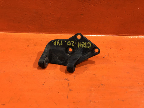 Крепление насоса ГУР TOYOTA LITE ACE NOAH *R4*/*R5* 44443-28030