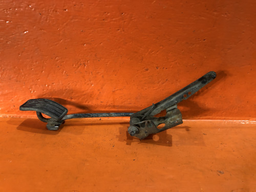 Педаль газа SUZUKI ESCUDO TA01/11/31/51/TD01/11/31/51/61 4941056B00